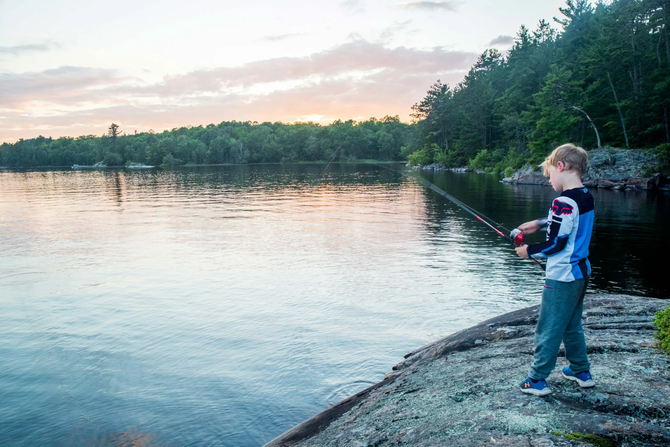 Fiskesneller Butikk -Fiskesneller Butikk fishing beginners in Ontario scaled
